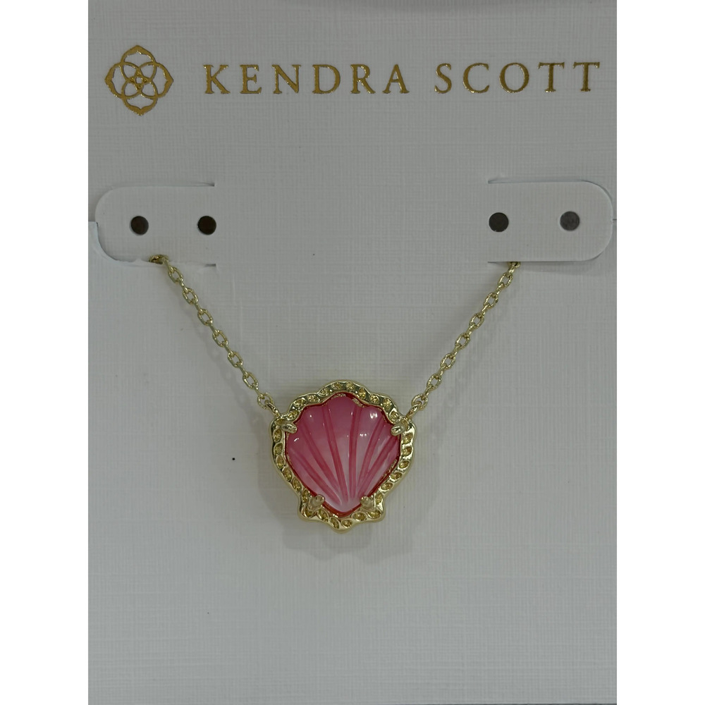Kendra Scott pink seashell necklace - Picture 2 of 3